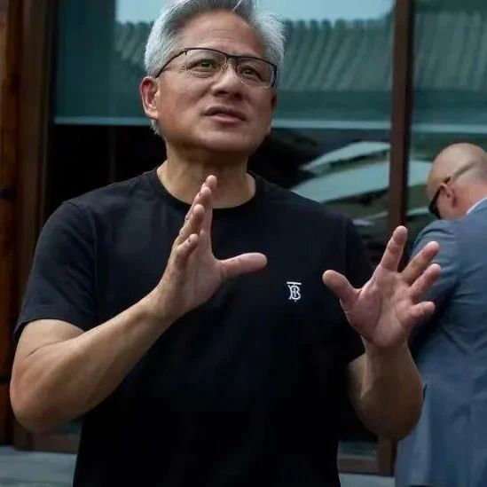 英伟达走节俭风，全球市值第一，员工却无免费午餐，黄仁勋曾称：公司距离倒闭只有30天