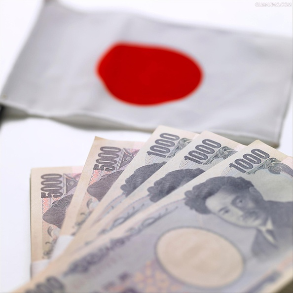 AI盛世，日本制造业为何“只赚钱不扩产”？